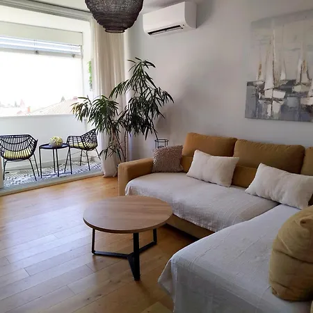 아파트 Lelu Luxury With Sea Views Near Centre And Bacvice Beach