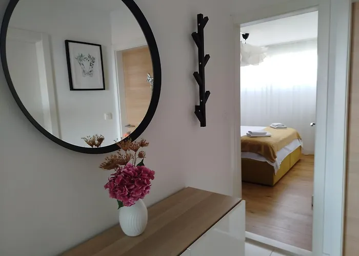 Lelu Luxury With Sea Views Near Centre And Bacvice * Split